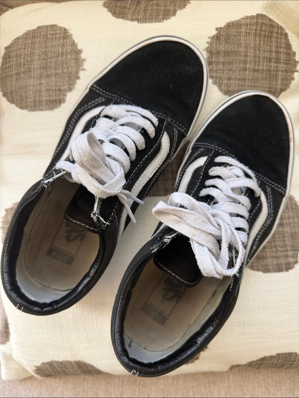 Vans Old Skool Low-Top Sneakers 7.5 WIDE